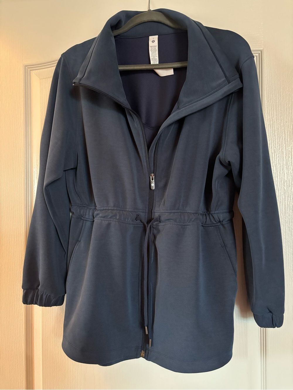 lululemon athletica scuba Navy Zip-Front Drawstring Utility Jacket size 6